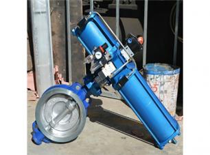 對夾式(shì)氣動硬密封(feng)蝶閥